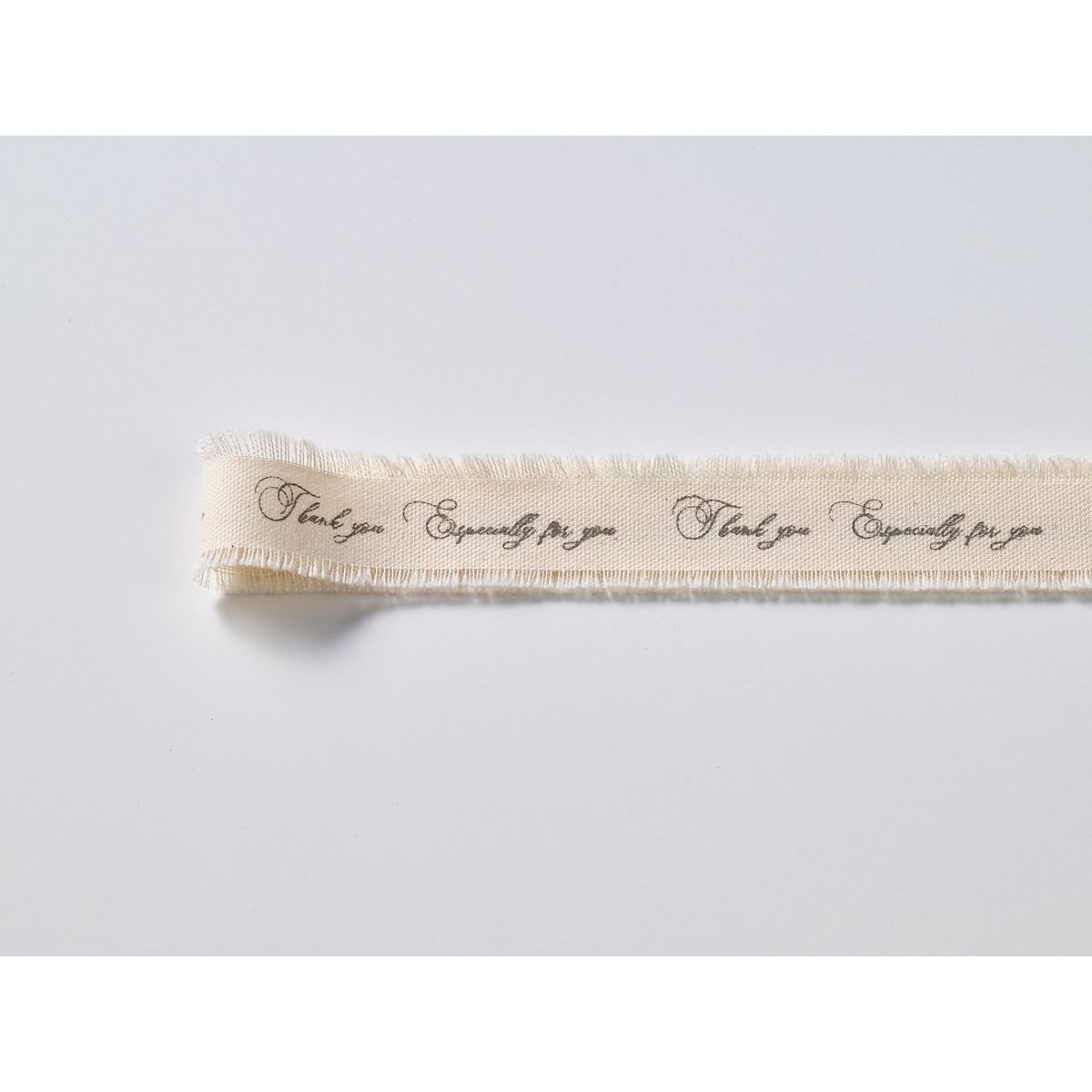 松村工芸/エスペシャリーコットン オフホワイト/グレーモジ 24x10