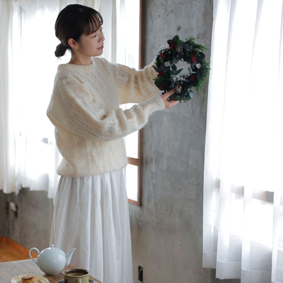 CraftieHome/森の贈りもの ユーカリとヒムロスギのリース:スノーホワイト/C-90-FLO-00302-WT