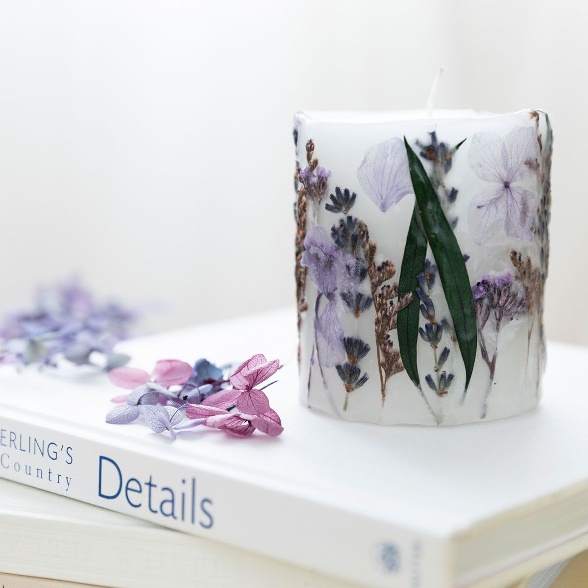 CraftieHome/ハーブミックスのボタニカルキャンドル/C-01-CAN-00801-PL-02