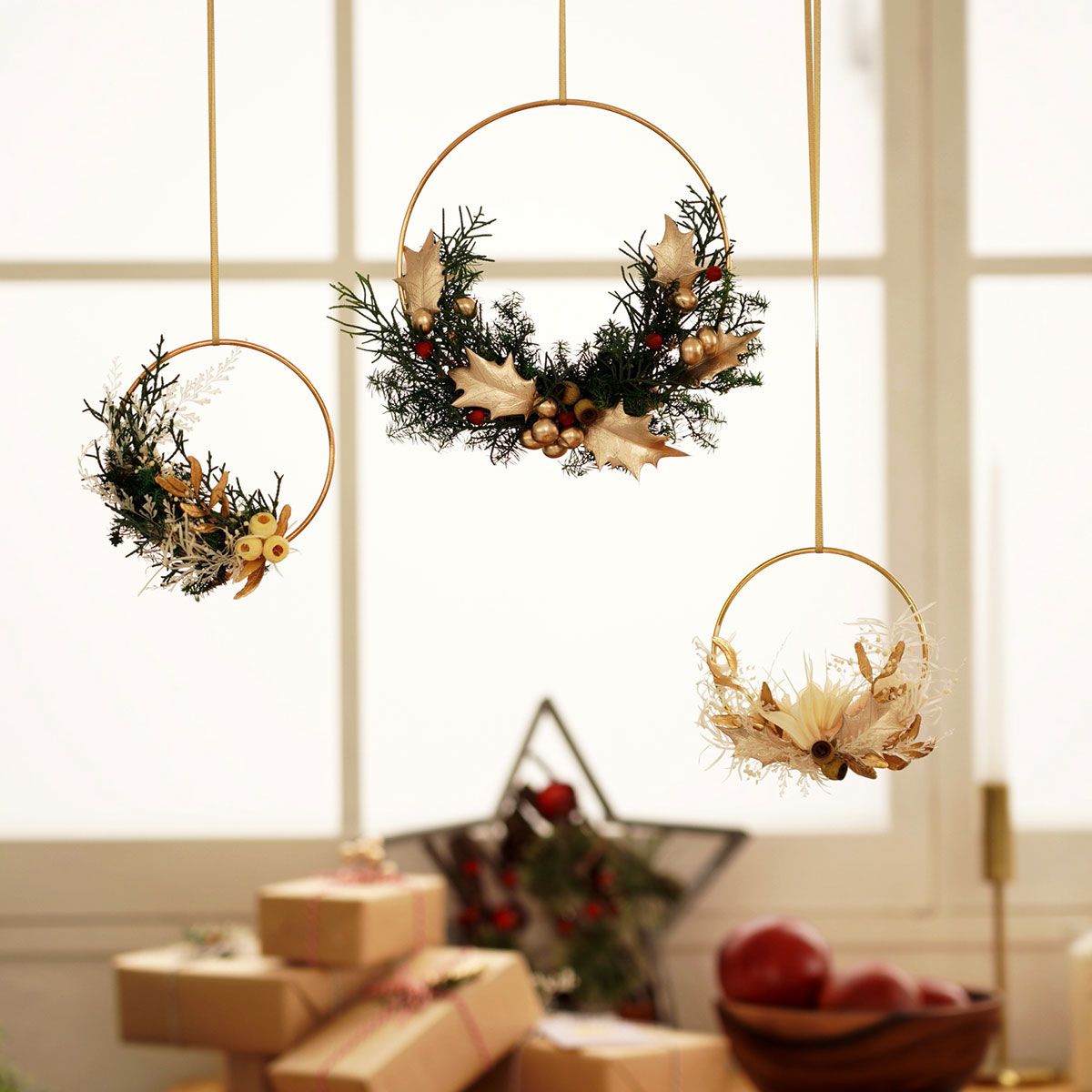 CraftieHome/ゴールドフープのクリスマスリースキット/C-01-FLO-221102-MX