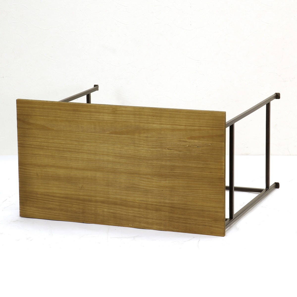 ピタゴラベース 足場板とアイアンの組み立てテーブル LOWトリプル