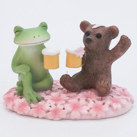 drawerplus/コポー 花見酒をするカエルとクマ/621633