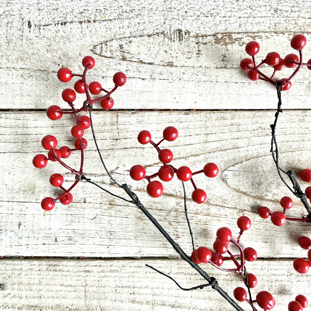 即日★【造花】ビダヤコム/レッドベリーツイッグ レッド/V25147-003R