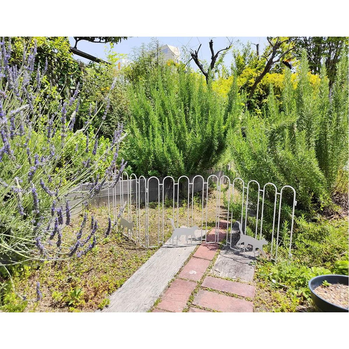 【直送】住まいスタイル/折り畳めるアイアンフェンス(猫3連) 2枚組 ホワイト/NK120-2P-WHT