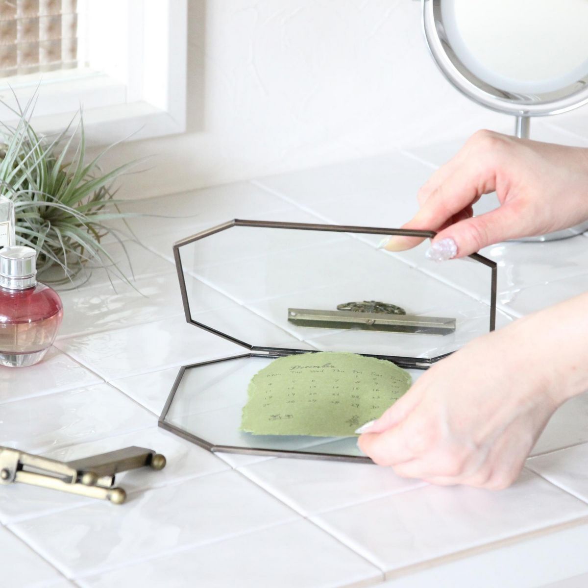 SOW/LUXE イーゼルフォトフレーム オクタゴン/DRDS2390SW