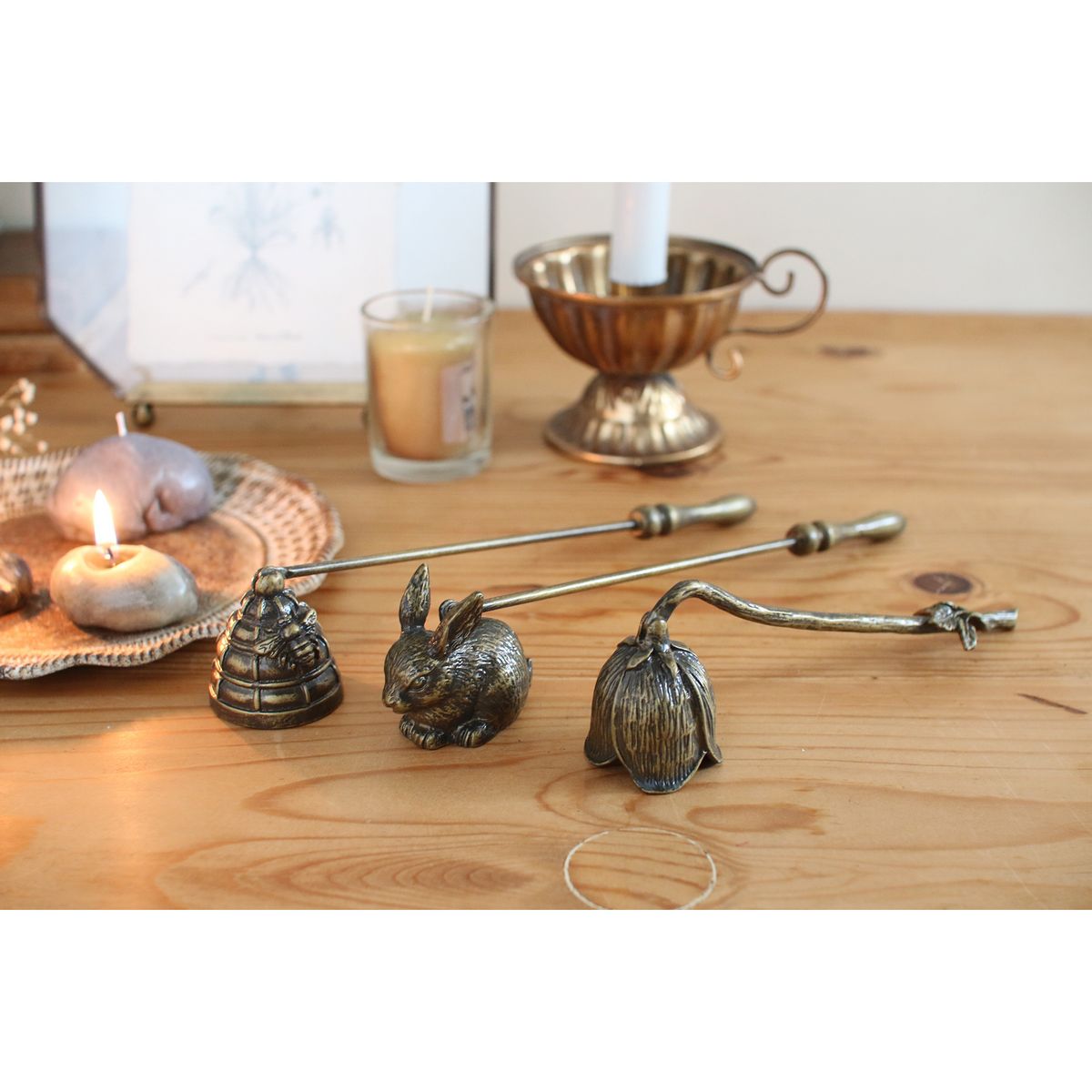 SOW/CANDLE SNUFFER Single flower/DRDF4003