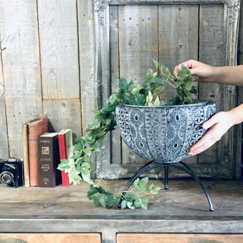 SOW/SCADINAVIAN メタルフラワー脚付きポット Lサイズ/FJGK2923SW