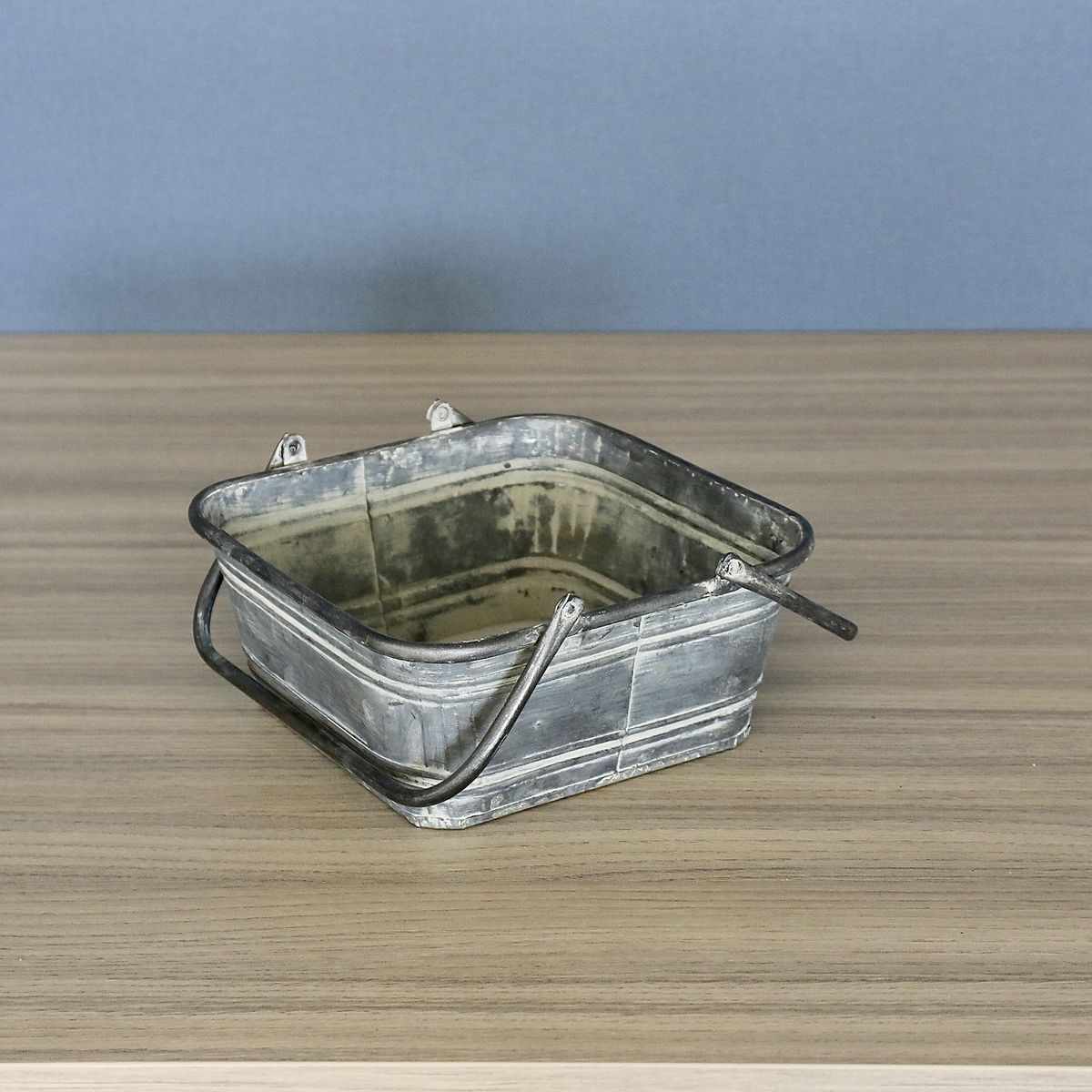 SOW/ブリキハンドル付きスクエアバスケット Sサイズ/BAGG5001S