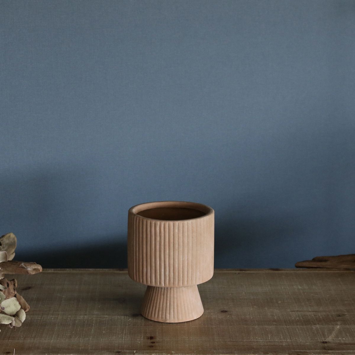 SOW/テラコッタプランター 脚付き スリム Sサイズ/TERA300S