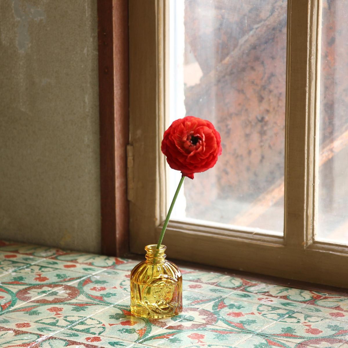 SOW/プチフラワーベース サンク アンバー/NALT2350AMSW