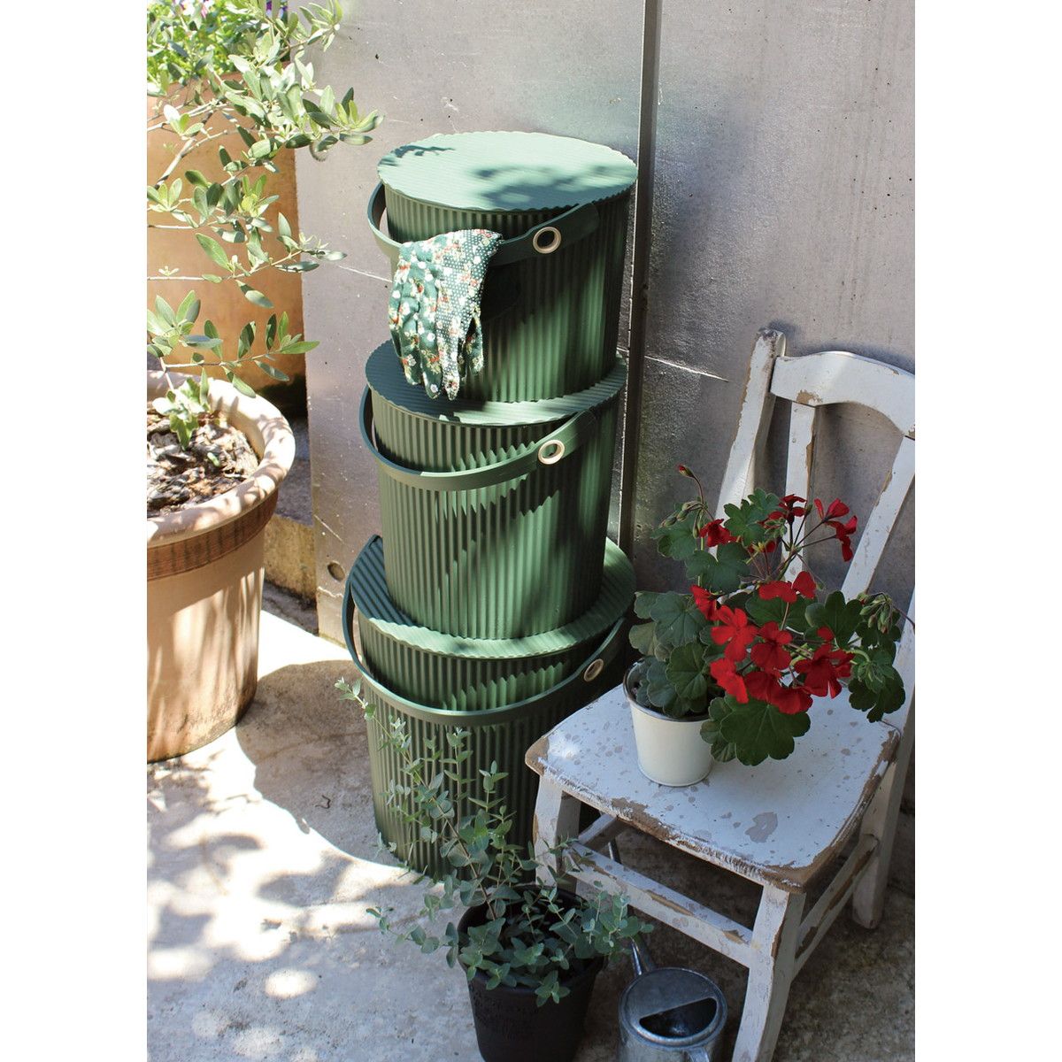 特価◎八幡化成/ガーデンツールバケット20L/234708