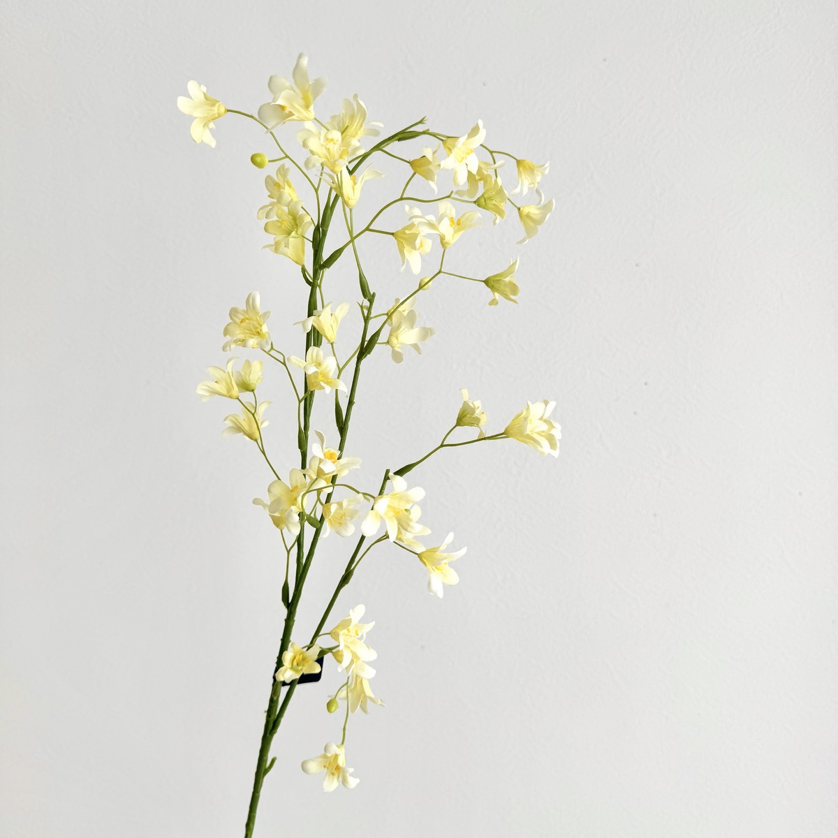 アウトレット◎【造花】アスカ/カンパニュラ×43 つぼみ×5 ソフトイエロー/A-34757-20