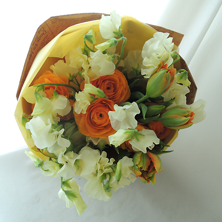 フラワーバレンタイン!香りのギフト・スプリングブーケ(イエロー〜オレンジ系)