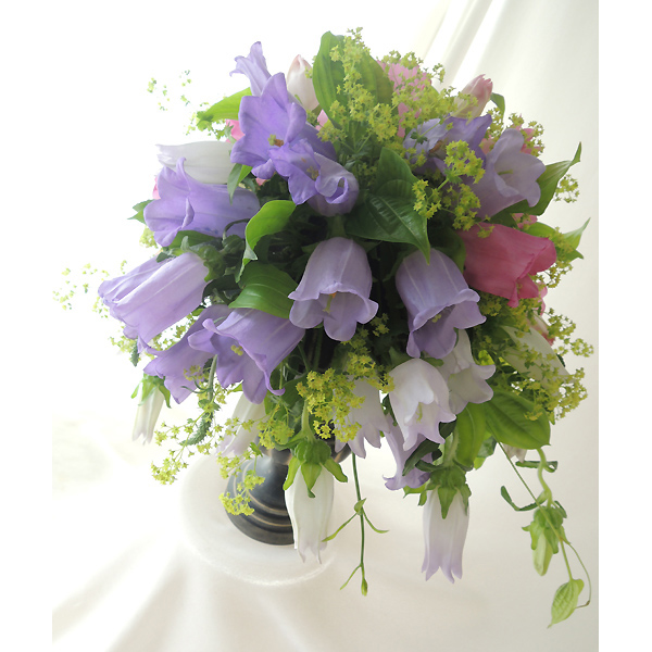 生花 カンパニュラ チャンピオンスカイブルー 淡い紫 通販 はなどんやアソシエ 生花 カンパニュラ チャンピオンスカイブルー 淡い紫 通販 はなどんやアソシエ