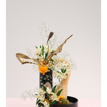 【ネットで学ぶ、いけばな教室】レッスン5　「複数の花器を組み合わせ、創作していける」　基本花材セット