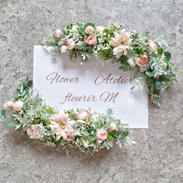 ウェルカムボードのフラワーアレンジ.:*♡